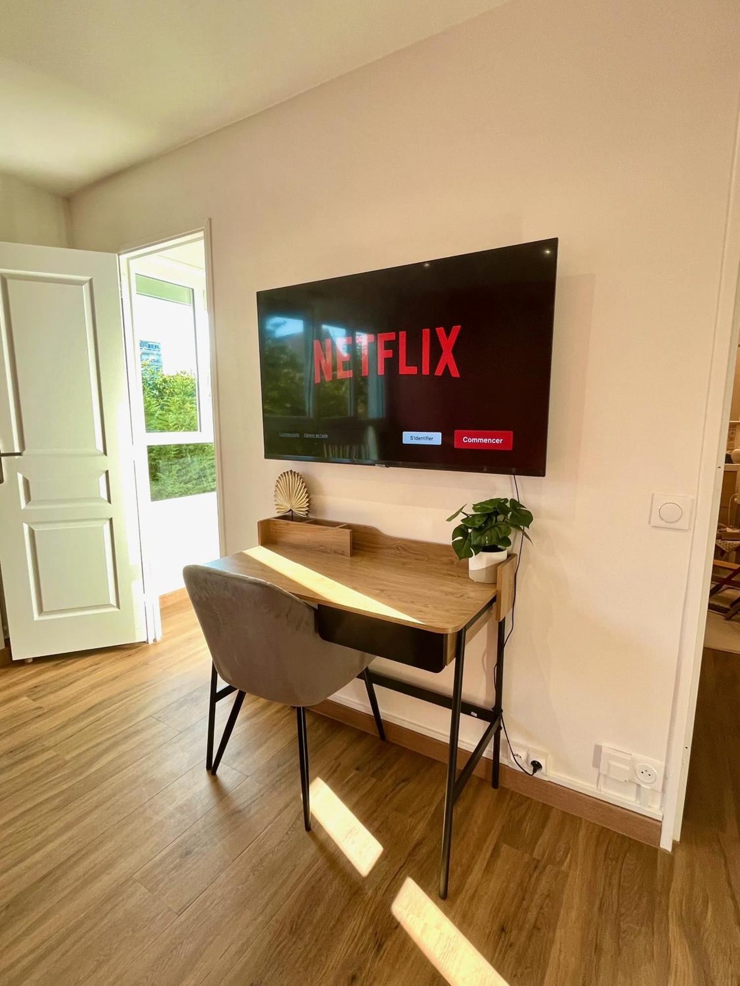 Charmant Studio + Parking Prive Кан Экстерьер фото